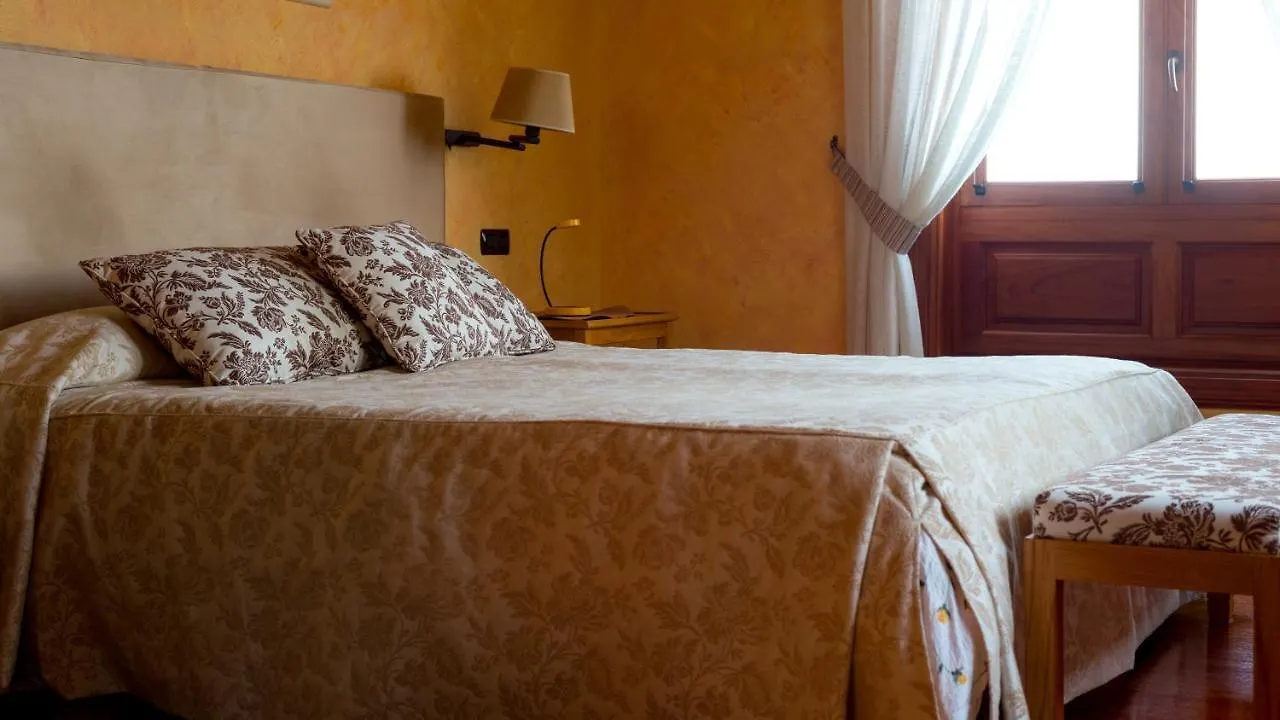 דירות לה אורוטבה Lujoso Apartamento En Finca Robles 1