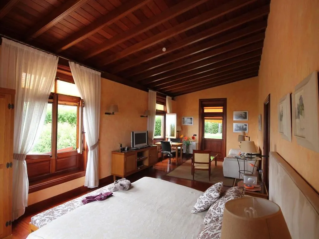 דירות לה אורוטבה Lujoso Apartamento En Finca Robles 1